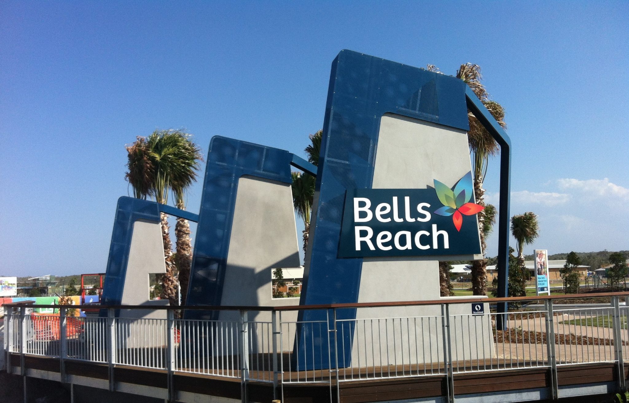 Bells Reach Entrance Structures